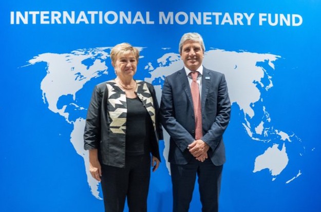 El FMI aplaudió el ajuste, pero aún no habilita los fondos
