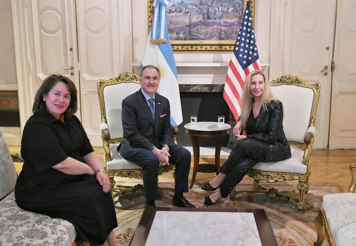 Inversiones y diplomacia: Karina recibió al embajador de EE.UU