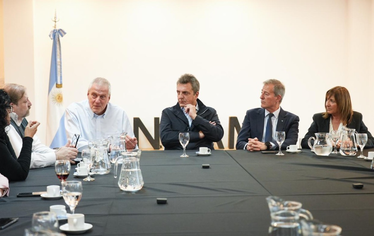Massa: “La universidad genera igualdad de oportunidades a los hijos de un laburante”