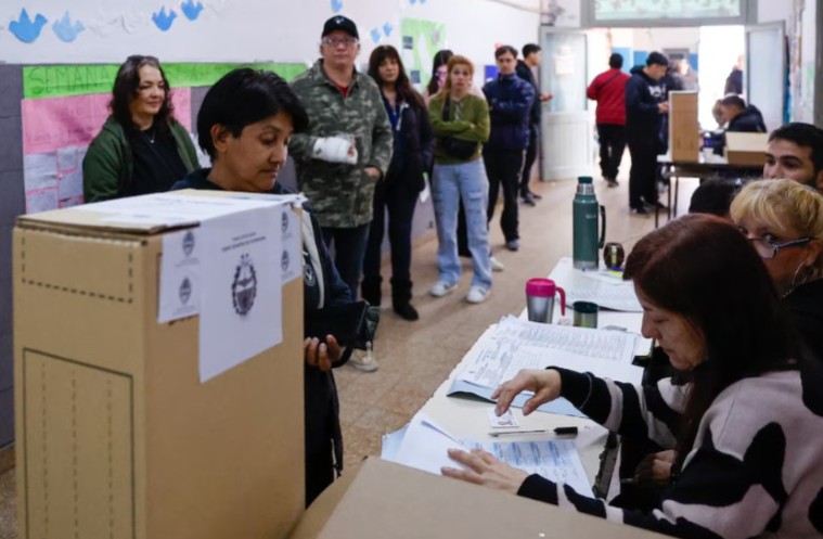 Alarma electoral: temen un caos si PBA y CABA votan el mismo día