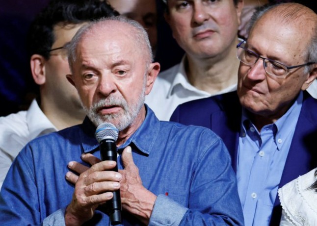 Lula le agradeció a Macri y aprovechó para lanzarle un dardo a Milei